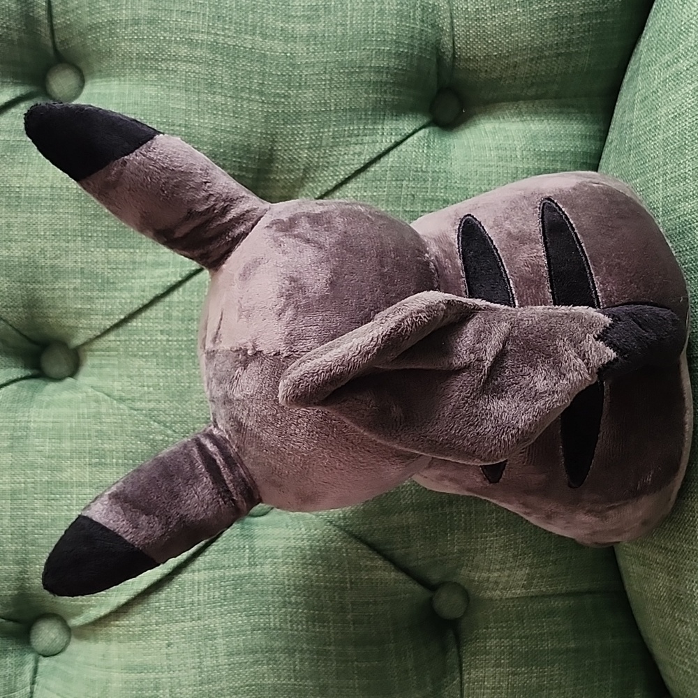 Pokemon Pikachu Plush - Picture 10 of 13